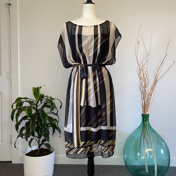 Max and Cleo striped knee length shift dress with tie waist - L - Picture 1 of 14